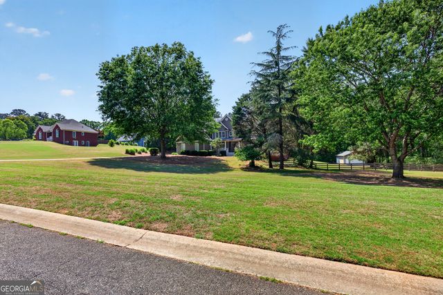 301 Hutchinson Farms Road, Griffin, GA 30224