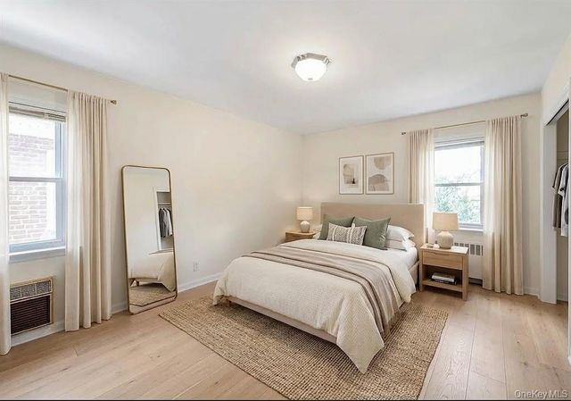 80-15B 168th Street, Jamaica Estates, NY 11432