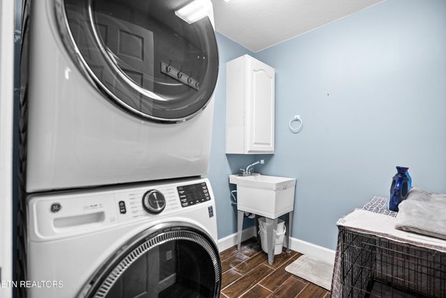 225 Bobwhite Tr, Sevierville, TN 37876