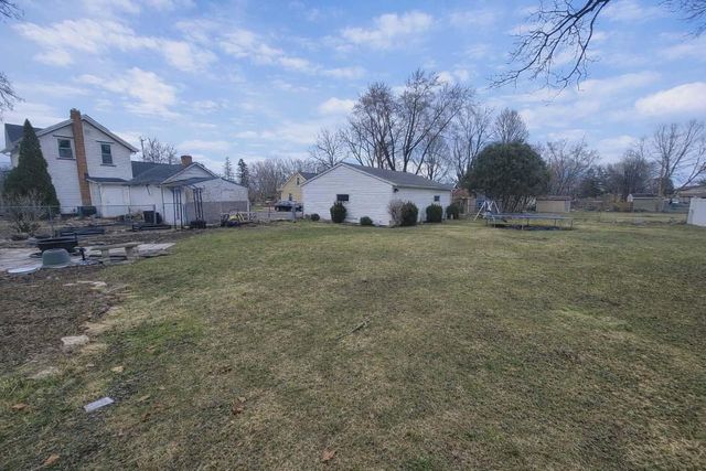 8513 12th STREET, Kenosha, WI 53144