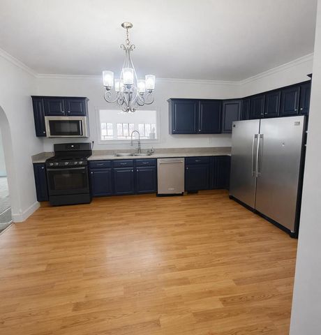 8513 12th STREET, Kenosha, WI 53144