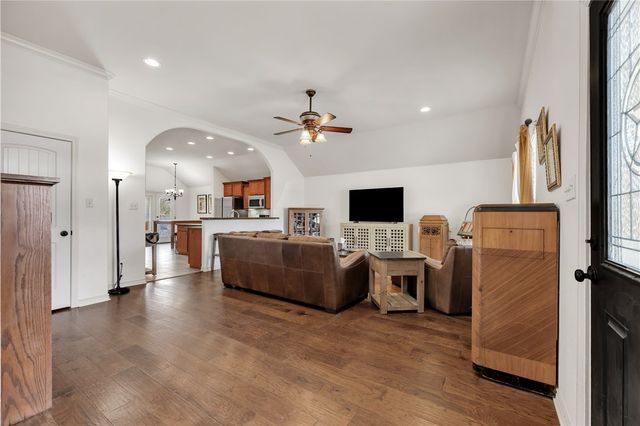 4201 Muncaster Lane, College Station, TX 77845