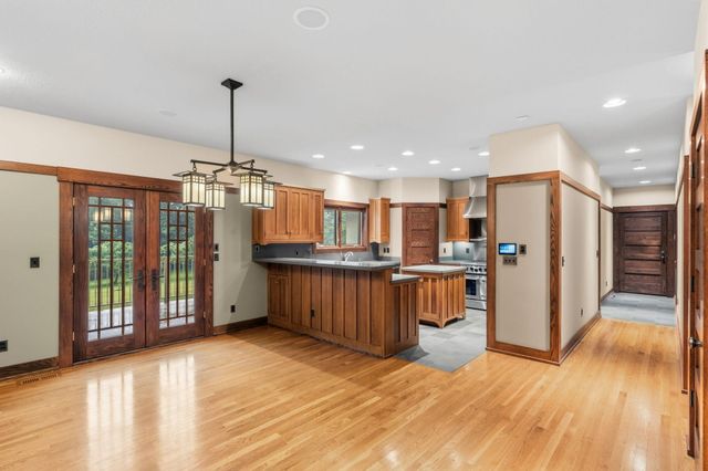 2504 SNOWBERRY CIR, Columbia, MO 65201