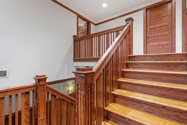2504 SNOWBERRY CIR, Columbia, MO 65201