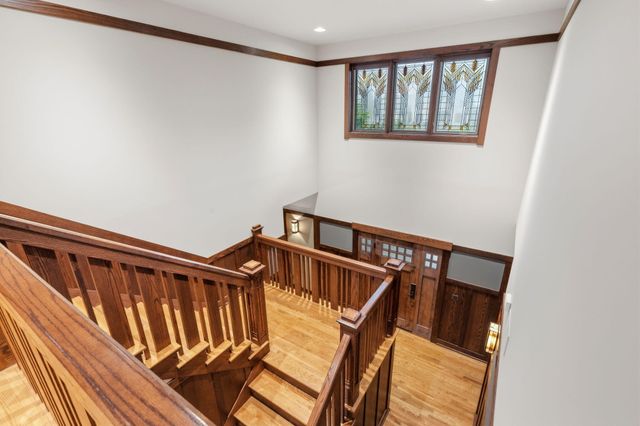 2504 SNOWBERRY CIR, Columbia, MO 65201