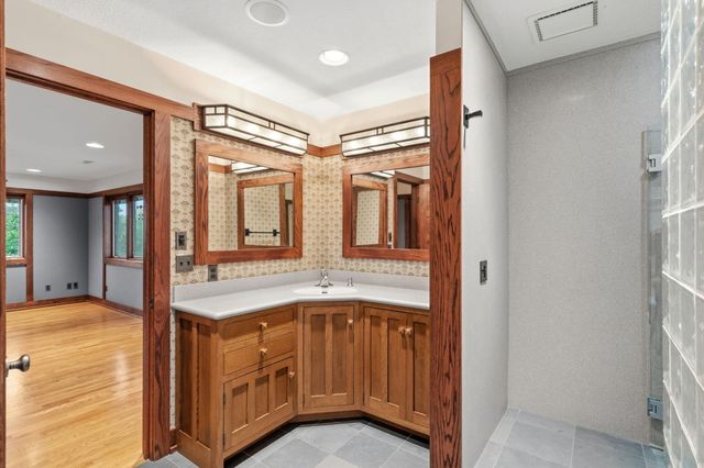 2504 SNOWBERRY CIR, Columbia, MO 65201