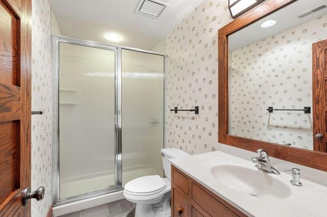 2504 SNOWBERRY CIR, Columbia, MO 65201