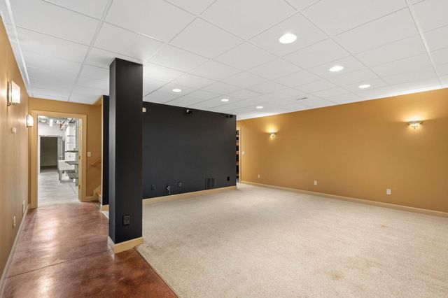 2504 SNOWBERRY CIR, Columbia, MO 65201