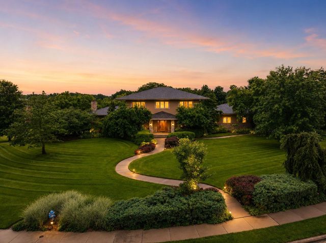 2504 SNOWBERRY CIR, Columbia, MO 65201