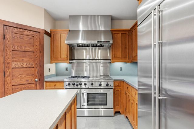 2504 SNOWBERRY CIR, Columbia, MO 65201