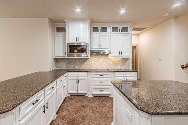 15097 Blakehill Drive, Frisco, TX 75035