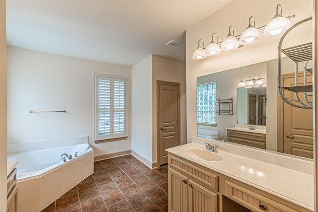 15097 Blakehill Drive, Frisco, TX 75035