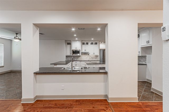 15097 Blakehill Drive, Frisco, TX 75035