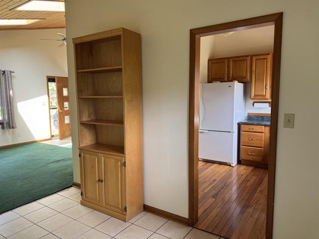 407 Silver Lake Drive, Portage, WI 53901