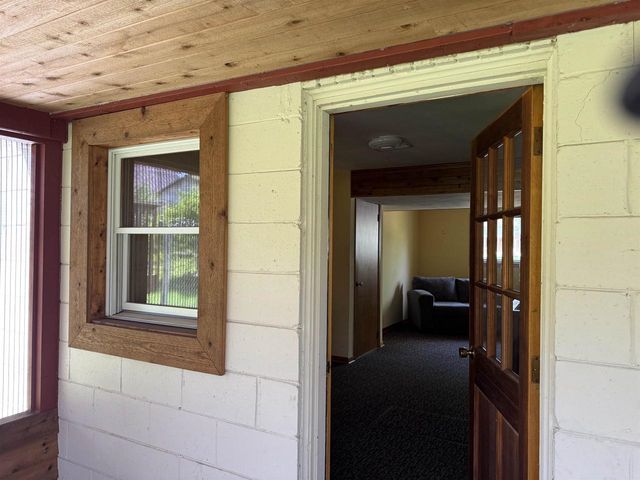 407 Silver Lake Drive, Portage, WI 53901