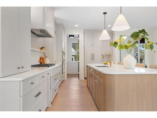 XXX2 Timberland Trail, Eden Prairie, MN 55347