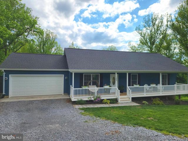 703 CARDINAL DR, Front Royal, VA 22630