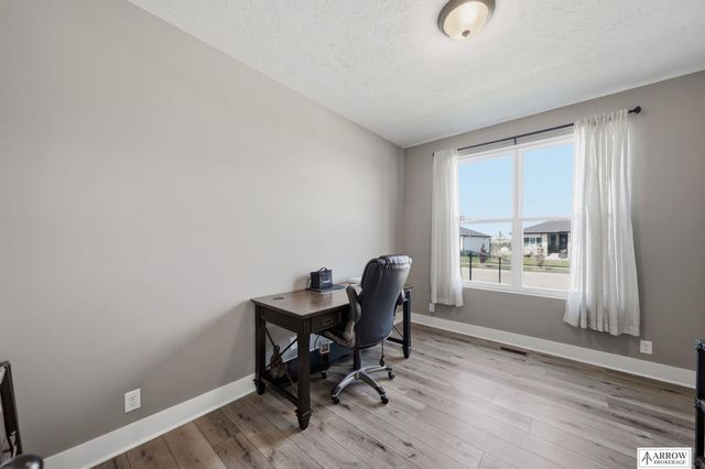 350 Kristi Lane, Hickman, NE 68372