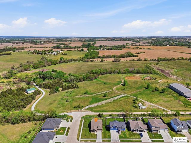 350 Kristi Lane, Hickman, NE 68372