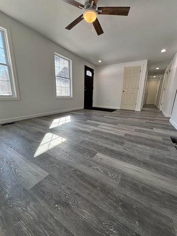 21 Kapper Drive, Winchester, NH 03470