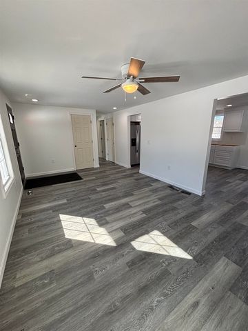 21 Kapper Drive, Winchester, NH 03470