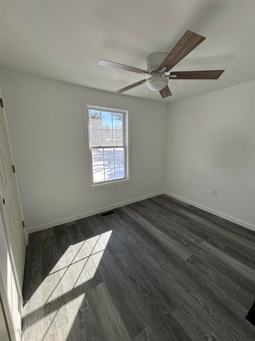 21 Kapper Drive, Winchester, NH 03470