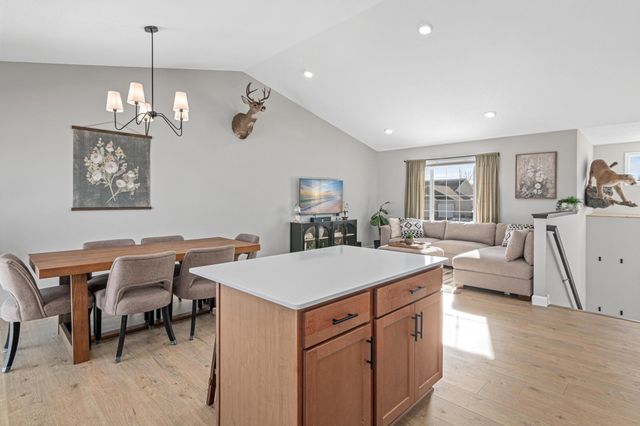 2501 Pioneer Trail, Buffalo, MN 55313