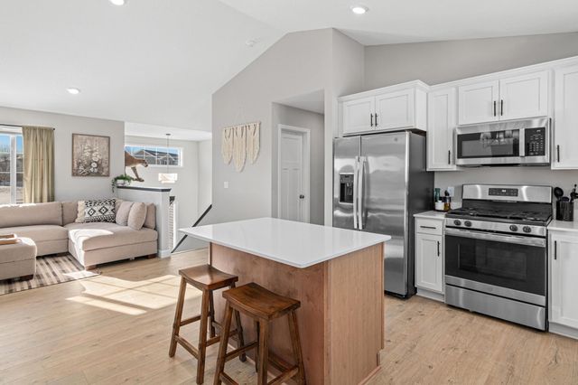 2501 Pioneer Trail, Buffalo, MN 55313