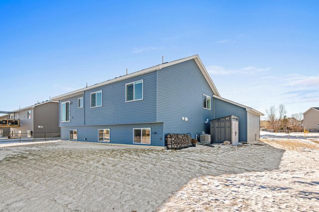 2501 Pioneer Trail, Buffalo, MN 55313