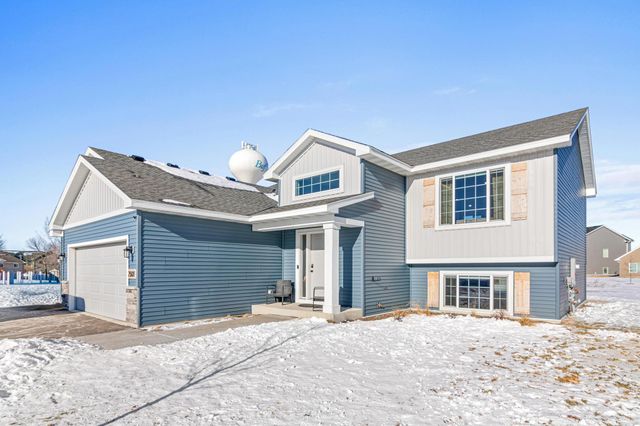 2501 Pioneer Trail, Buffalo, MN 55313