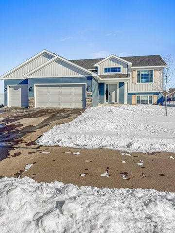 2501 Pioneer Trail, Buffalo, MN 55313
