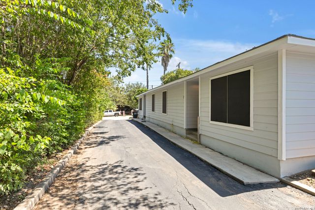 1655 Amanda, San Antonio, TX 78210