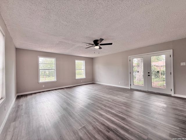 4535 Lark, San Antonio, TX 78228