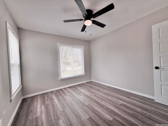 4535 Lark, San Antonio, TX 78228