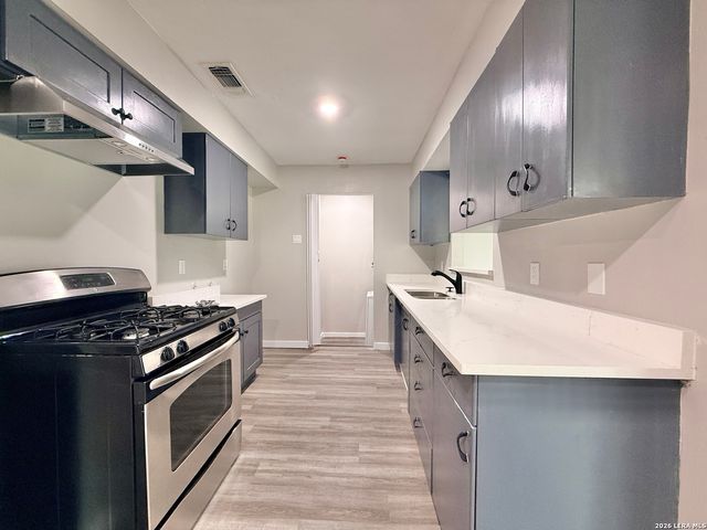 4535 Lark, San Antonio, TX 78228
