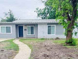 4535 Lark, San Antonio, TX 78228