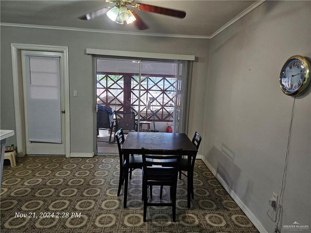 807 N Louisiana Avenue, Weslaco, TX 78596