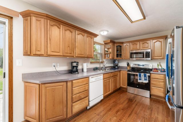 6065 Batavia Road, Westerville, OH 43081