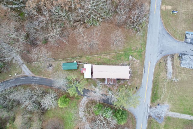 2781 Newt McKnight Rd, Mcminnville, TN 37110