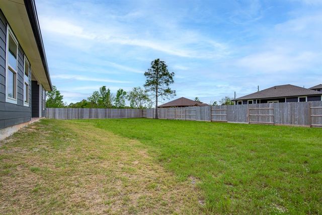 6714 Scott Street, Liverpool, TX 77577