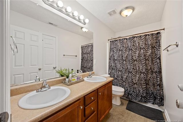 111 Kennedy Drive, Raeford, NC 28376