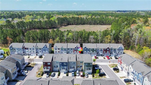 908 Hornswaggle WAY, Chesapeake, VA 23323