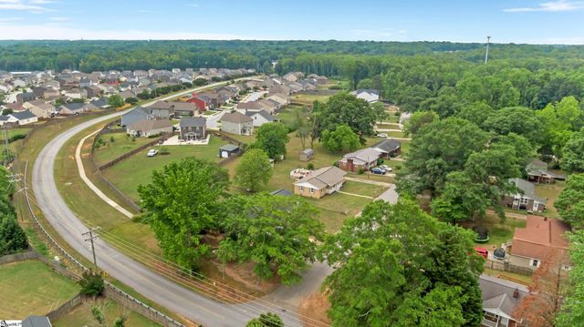 101 Redmond Drive, Fountain Inn, SC 29644