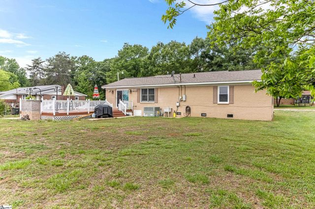 101 Redmond Drive, Fountain Inn, SC 29644