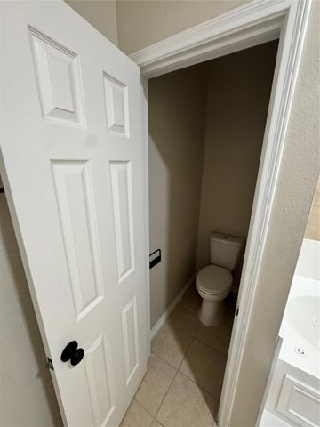 290 Wilcrest Drive, Houston, TX 77042