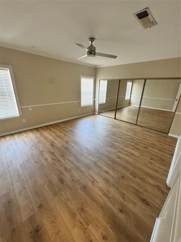 290 Wilcrest Drive, Houston, TX 77042