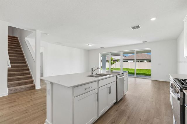 6669 ASBURY BARNES LANE, Wesley Chapel, FL 33545