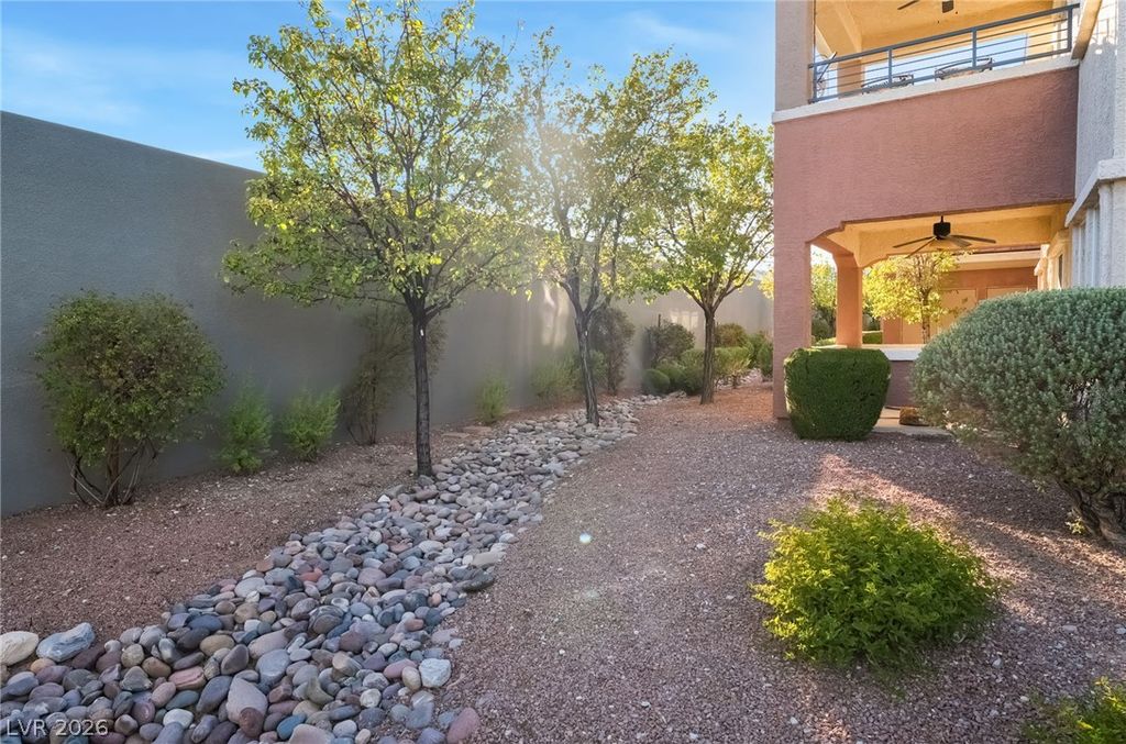 10809 Garden Mist Drive 1074, Las Vegas, NV 89135 — photo 4