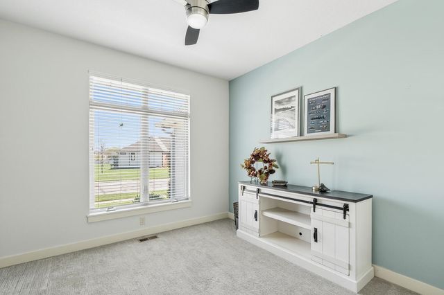 105 N Fawnwood, Wichita, KS 67235