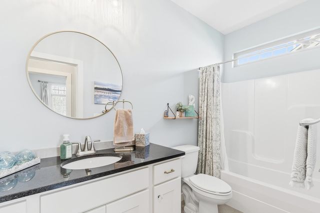 105 N Fawnwood, Wichita, KS 67235